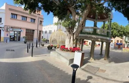Casas La Aldea Plaza * San Nicolas