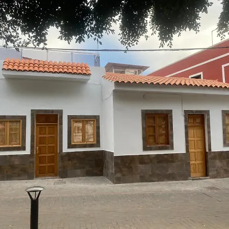 Casas La Aldea Plaza San Nicolas