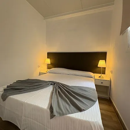 Casas La Aldea Plaza *