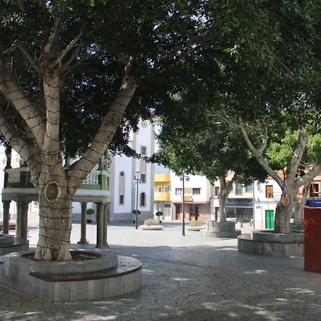 Casas La Aldea Plaza