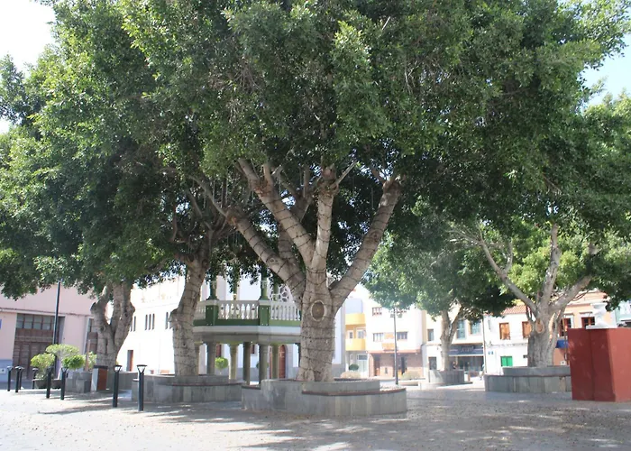 Casas La Aldea Plaza * San Nicolás